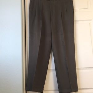 Nice Sz. 42 olive green dress pants